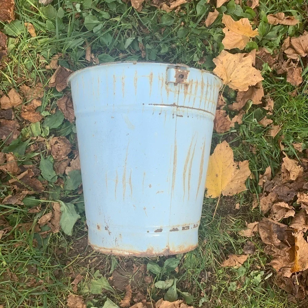Antique Metal Enamel Bucket Farmhouse Cottage